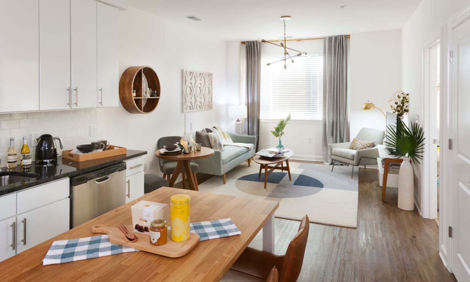 Living Room with kitchen